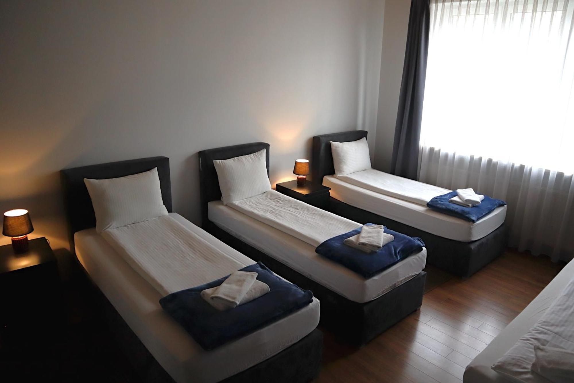 Fogra Travel Apartment Краков Экстерьер фото